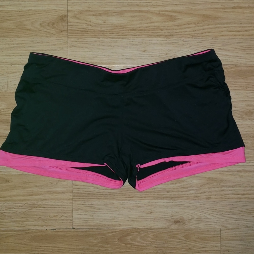 Sport Essentials Shorts